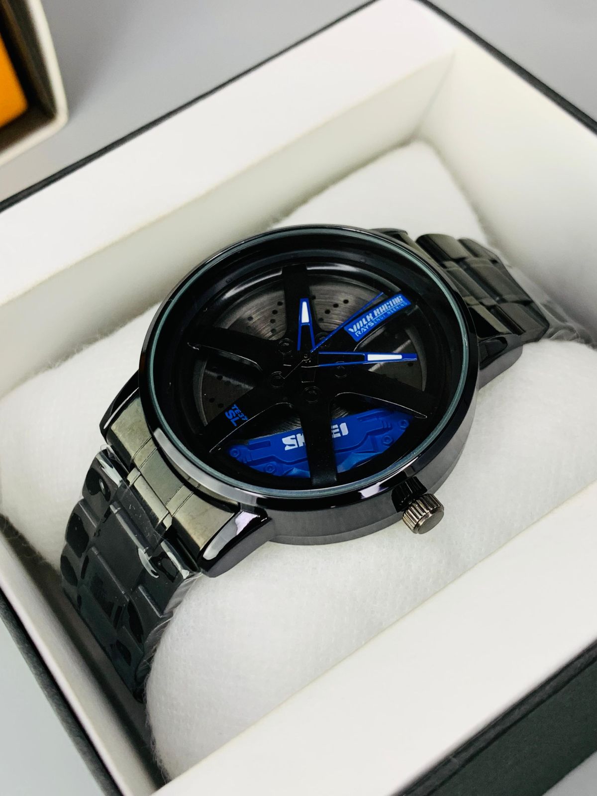 SKME 0016- Blue Sports Car Rim Design Watch – Premium Men’s Stainless Steel Watch | Waterproof | Luxury Racing Style Wrist Watch - Image 2
