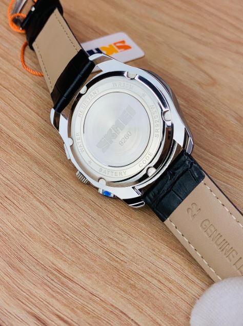 SKMEI 9260 - SKMEI Luxury Men’s Chronograph Watch – Premium Black Dial Leather Strap | Working Chronograph | Quartz Wrist Watch for Men - Image 6